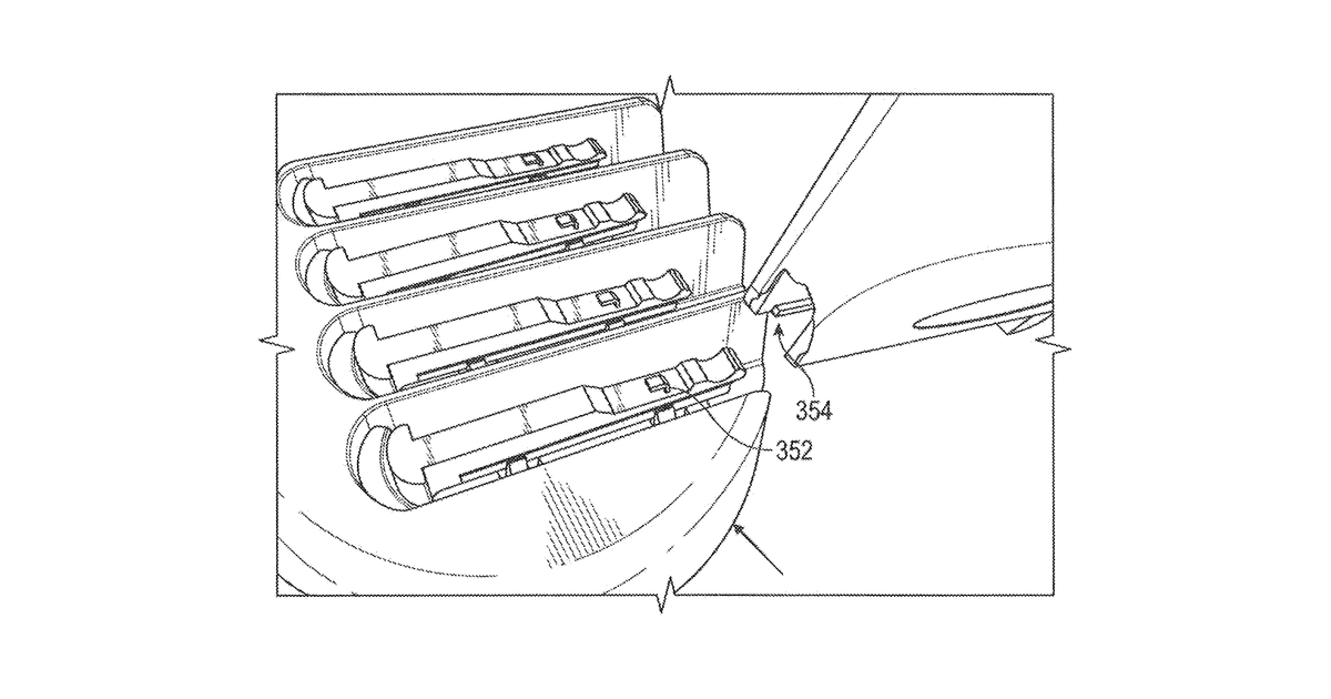 Patent drawing for Hand held dermaplaning device and dermaplaning process