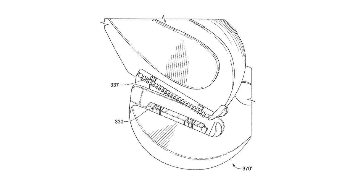 Patent drawing for Hand held dermaplaning device and dermaplaning process
